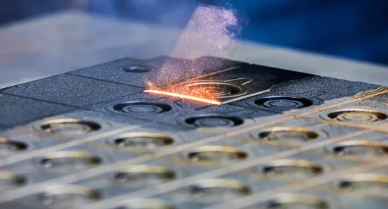 2023 High Speed and High Efficiency Fiber Laser Cleaner for Scale Removal